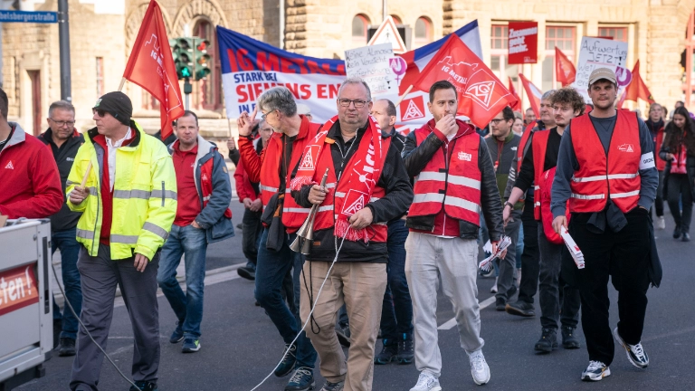 Tarifverhandlungen 2. Runde Bezirk Mitte in Eisenach am 28.10.2026. Foto Frank Rumpenhorst